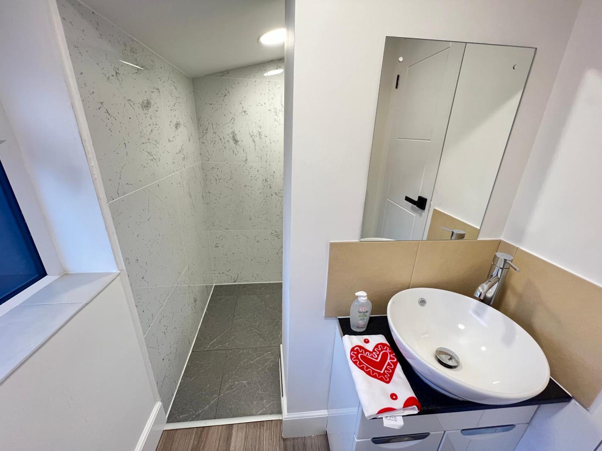 Lux En-Suite Coop Arena Mancity Stadium Piccadilly Манчестер Экстерьер фото