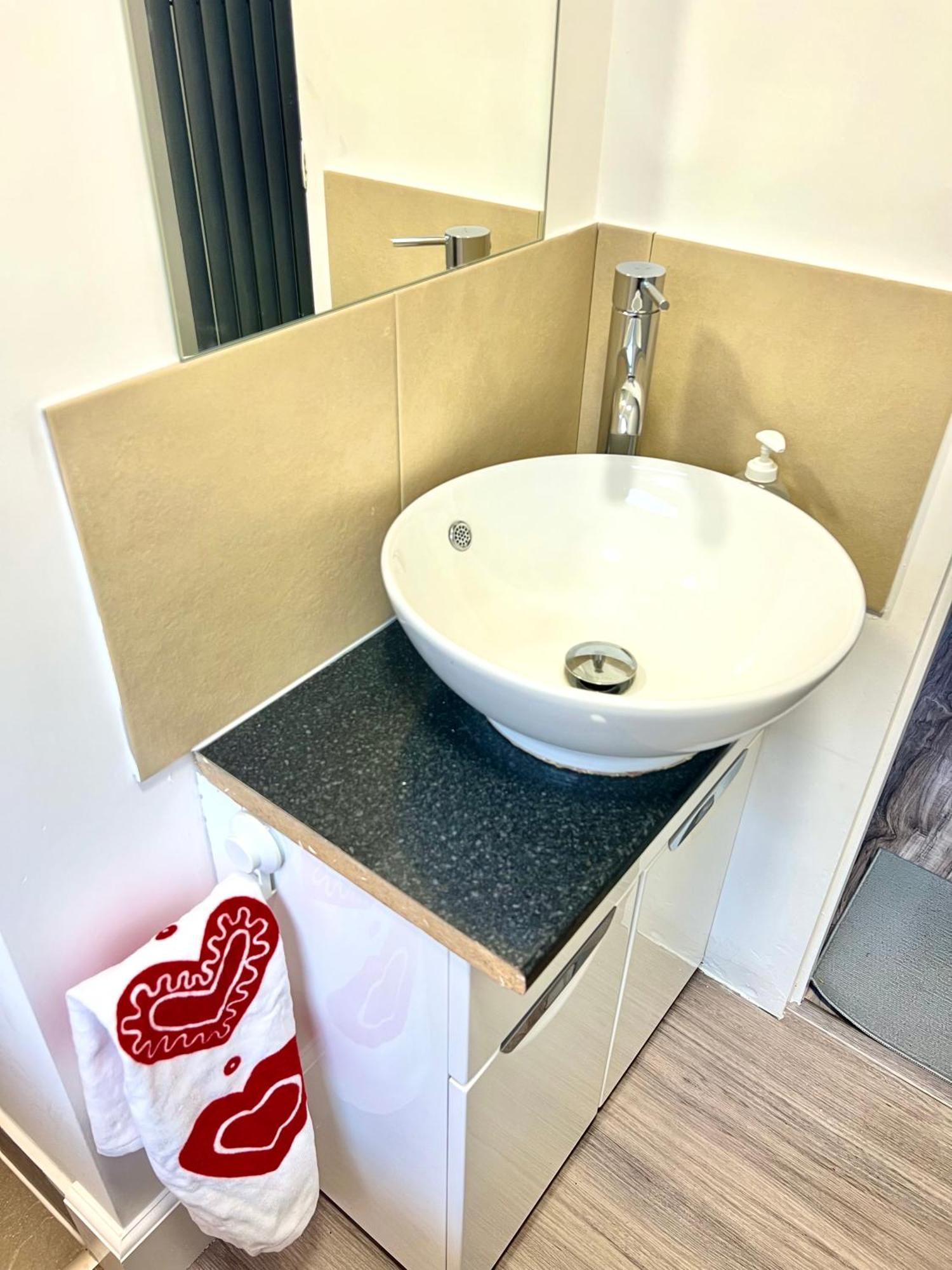 Lux En-Suite Coop Arena Mancity Stadium Piccadilly Манчестер Экстерьер фото